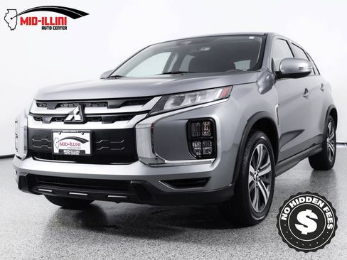 Used 2021 Mitsubishi Outlander Sport SE image 1