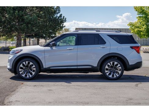 Used 2025 Ford Explorer Platinum w/ LUX Leather Package AWD/4WD image 6