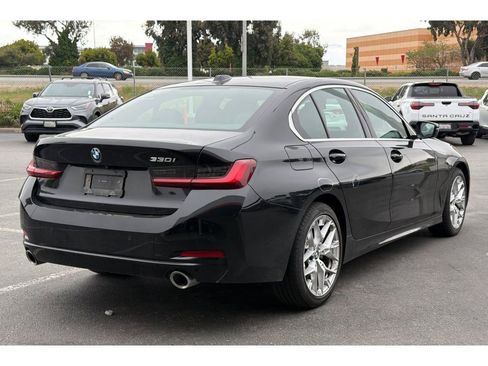Used 2025 BMW 330i Sedan RWD image 5