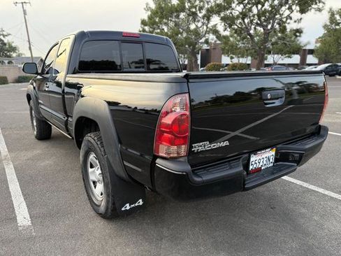 Used 2014 Toyota Tacoma 4x4 Access Cab w/ Convenience Package image 5
