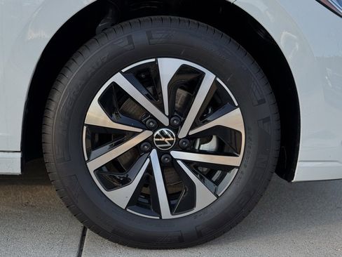 New 2025 Volkswagen Jetta S image 7