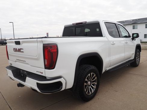 Used 2021 GMC Sierra 1500 AT4 w/ AT4 Premium Package image 5