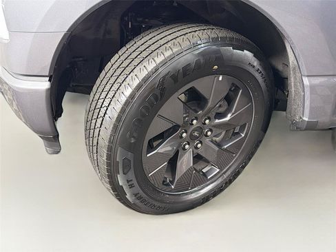 Used 2024 Ford F150 Lightning XLT AWD/4WD image 38