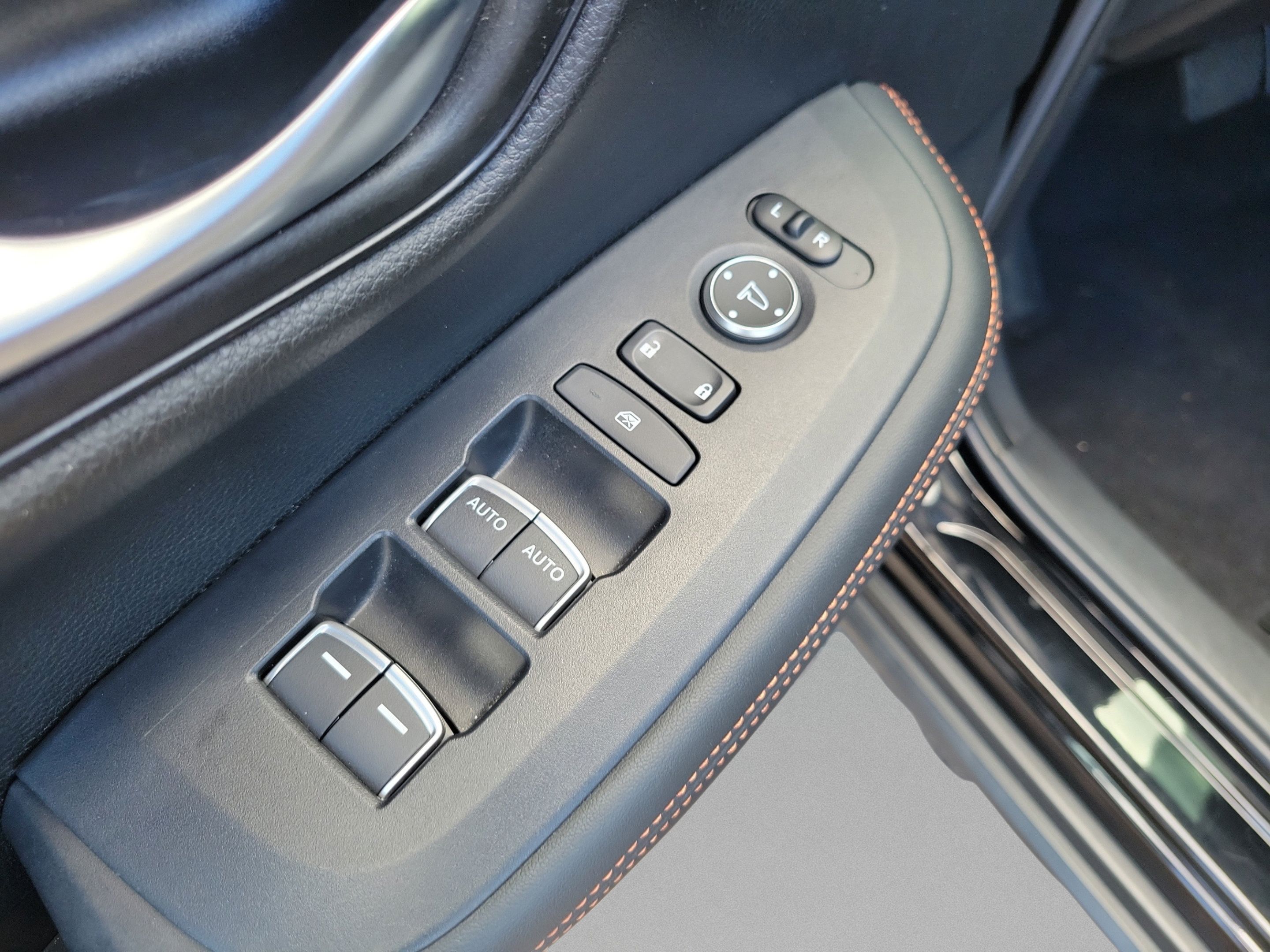 Certified 2024 Honda HR-V Sport image 22