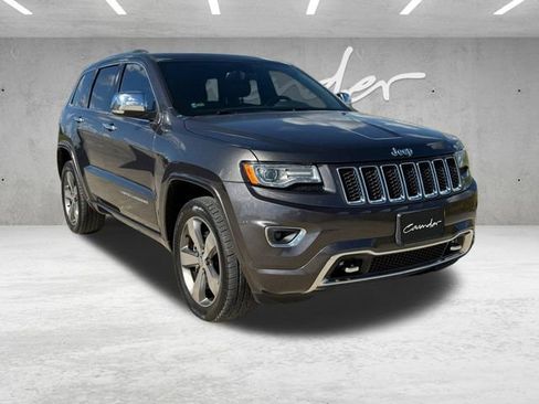 Used 2015 Jeep Grand Cherokee Overland image 2