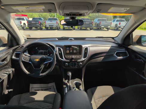 Used 2018 Chevrolet Equinox LT FWD image 33