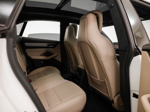 New 2025 Porsche Macan Turbo Electric image 24