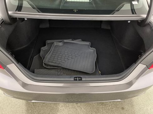 Certified 2022 Toyota Camry SE FWD image 10