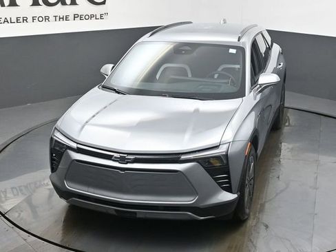New 2026 Chevrolet Blazer EV LT image 24