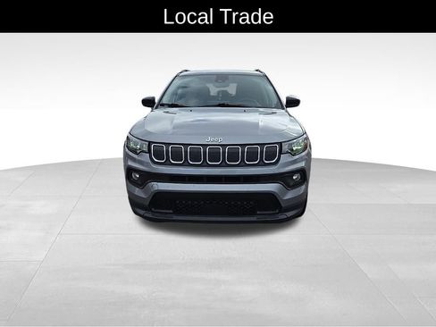 Used 2022 Jeep Compass Latitude image 7