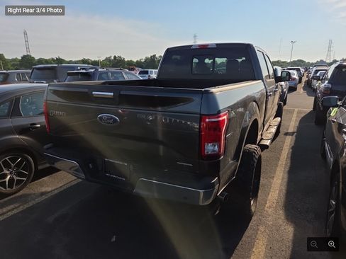 Used 2015 Ford F150 XLT w/ Equipment Group 302A Luxury AWD/4WD image 5