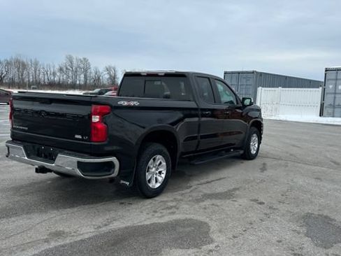 Certified 2019 Chevrolet Silverado 1500 LT w/ All-Star Edition AWD/4WD image 3