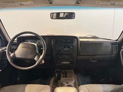 Used 2000 Jeep Cherokee SE AWD/4WD image 11