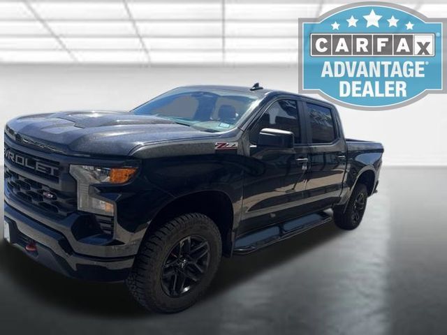 Used 2022 Chevrolet Silverado 1500 Custom Trail Boss AWD/4WD image 2