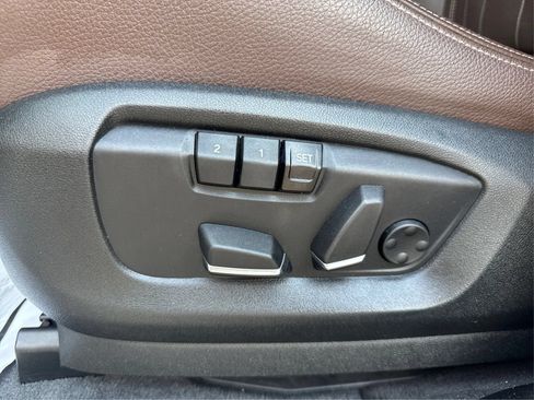 Used 2018 BMW X5 xDrive50i AWD/4WD image 22