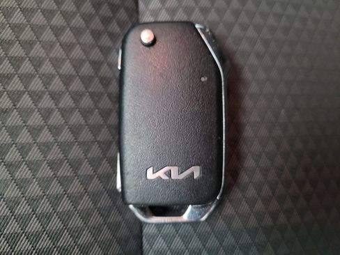 Used 2023 Kia Soul LX w/ Option Group 015 image 32