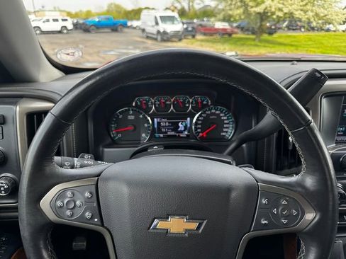 Used 2017 Chevrolet Silverado 1500 High Country AWD/4WD image 24