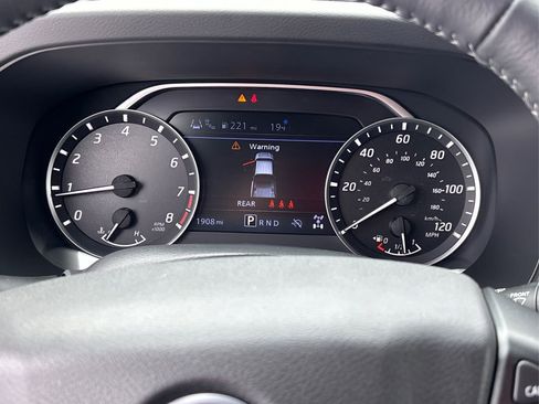 Used 2025 Nissan Frontier SV w/ SV Convenience Package image 18