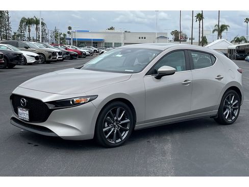 Used 2024 MAZDA MAZDA3 s image 2