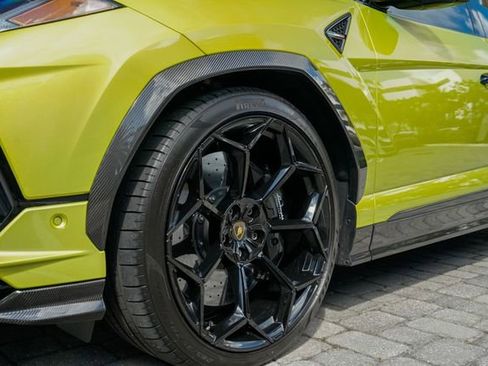 Used 2023 Lamborghini Urus Performante image 44