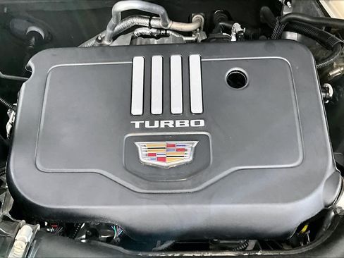 Used 2023 Cadillac XT6 Luxury FWD image 33