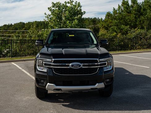 New 2025 Ford Ranger Lariat w/ FX4 Off-Road Package image 2