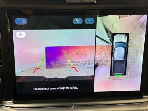 New 2026 Ford F250 Platinum w/ FX4 Off-Road Package image 29