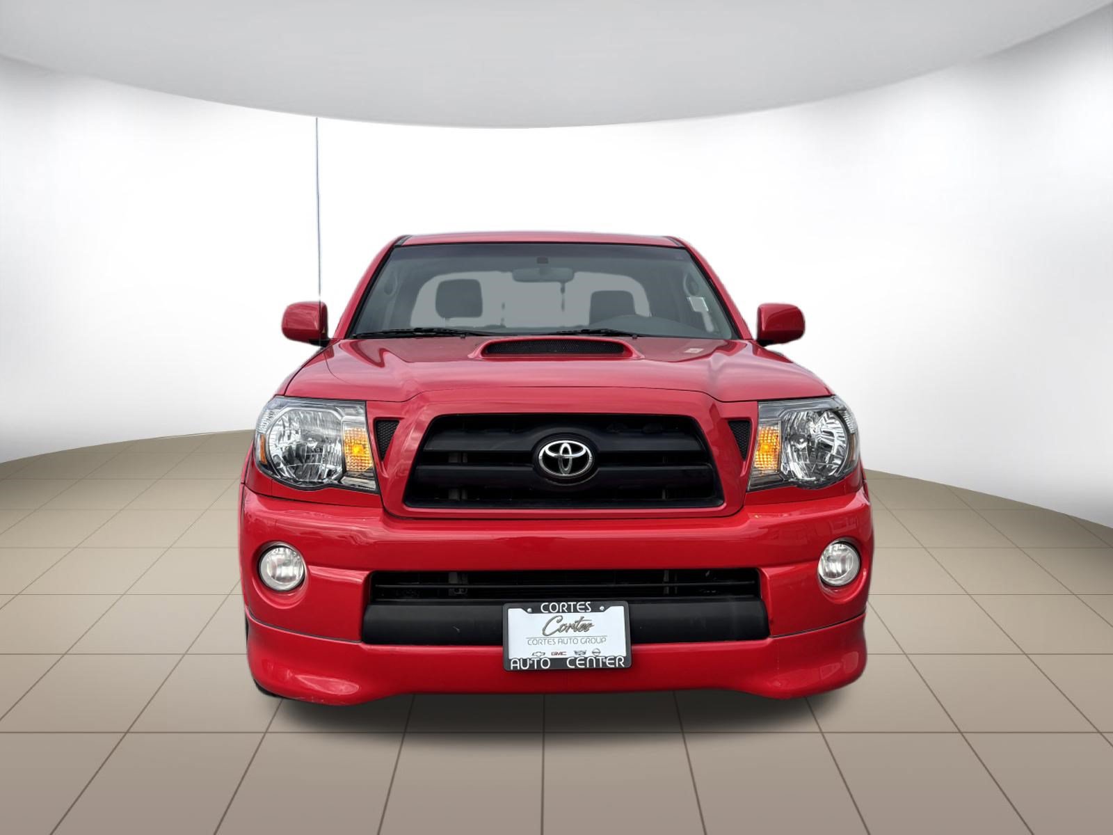 Used 2006 Toyota Tacoma X-Runner RWD image 2
