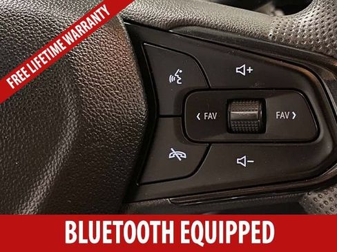 Used 2024 Chevrolet Trax LS FWD image 11