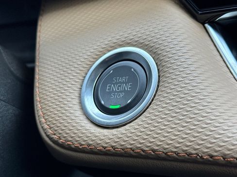 New 2025 Chevrolet Equinox ACTIV image 23