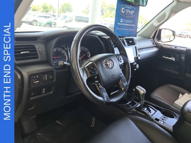 Used 2021 Toyota 4Runner TRD Off-Road Premium AWD/4WD image 7