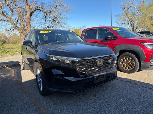 Used 2024 Honda CR-V EX-L image 3