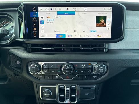 New 2025 Jeep Wrangler Sport S image 19