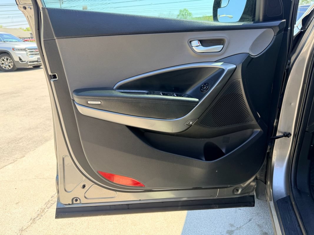 Used 2018 Hyundai Santa Fe Sport w/ 2.4L Value Package 02 FWD image 22
