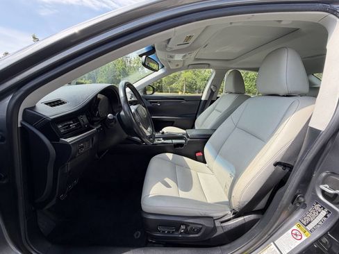 Used 2015 Lexus ES 350 FWD image 11