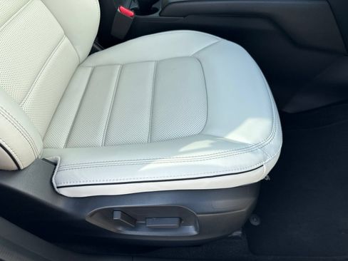 Used 2025 MAZDA CX-5 AWD 2.5 S w/ Preferred Package image 9