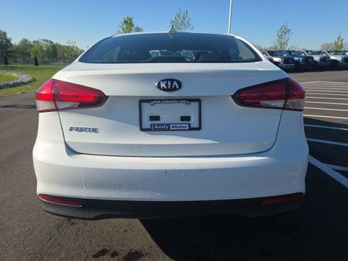 Used 2017 Kia Forte LX FWD image 9