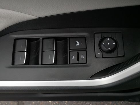 Certified 2024 Toyota RAV4 XLE AWD/4WD image 19