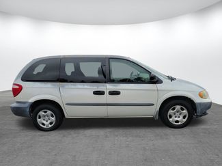 Used 2002 Dodge Caravan SE video 2