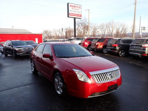 Used 2010 Mercury Milan image 1