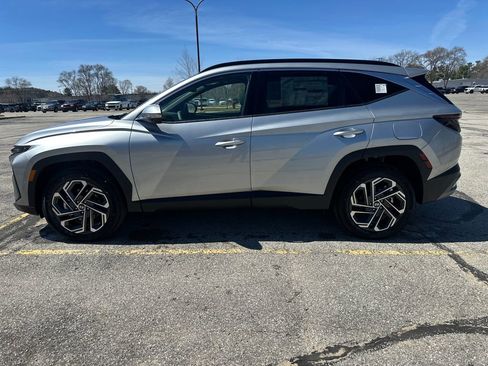 New 2026 Hyundai Tucson Limited AWD/4WD image 2