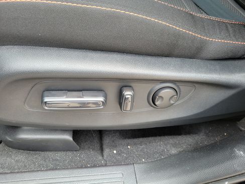 Used 2025 Honda CR-V Sport image 23