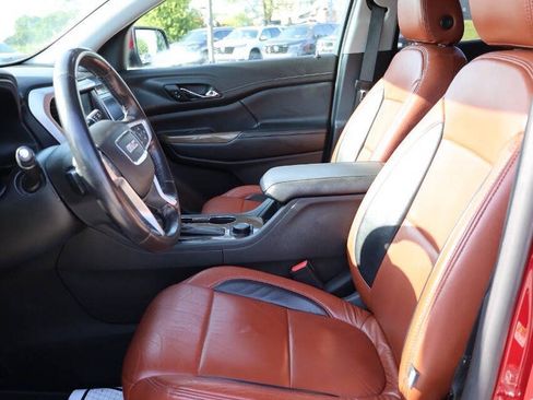 Used 2019 GMC Acadia SLE w/ Driver Alert Package I FWD image 13