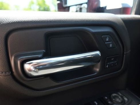 Used 2022 Chevrolet Silverado 2500 LTZ w/ LTZ Plus Package AWD/4WD image 42
