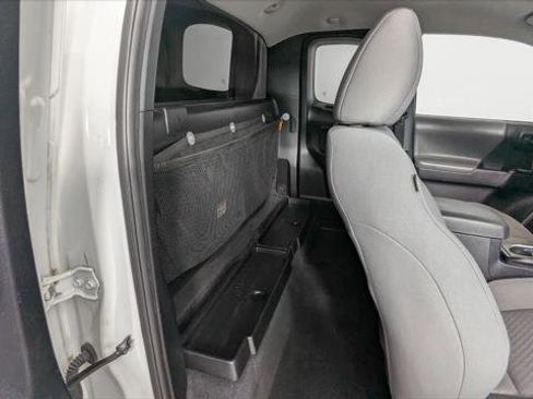 Used 2021 Toyota Tacoma SR image 21