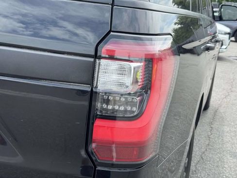 Used 2021 Ford Expedition Limited AWD/4WD image 13