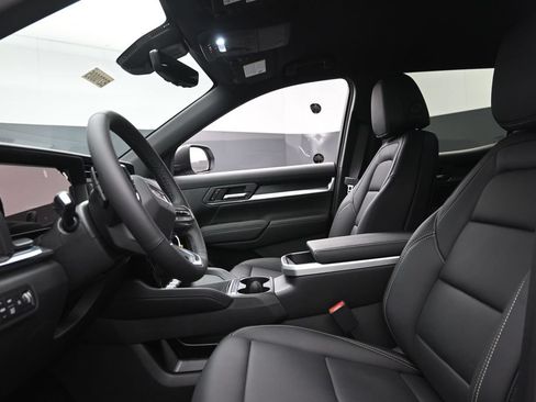 New 2027 GMC Terrain Elevation w/ Elevation Premium Package AWD/4WD image 17