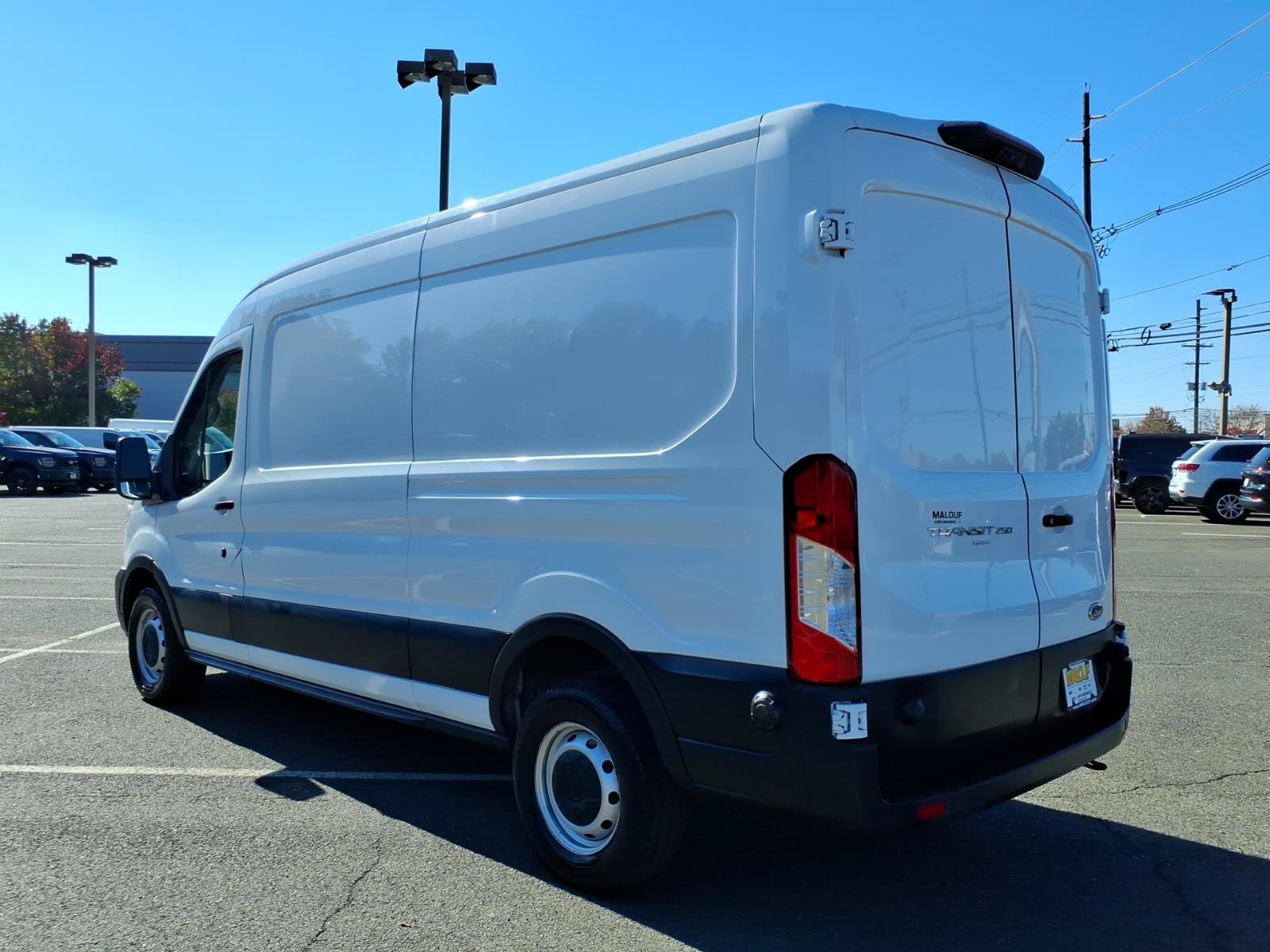 Used 2020 Ford Transit 250 Medium Roof w/ Load Area Protection Package RWD image 4
