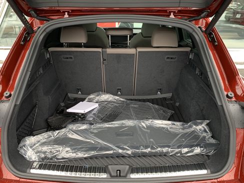 New 2025 Audi Q5 Premium Plus image 17