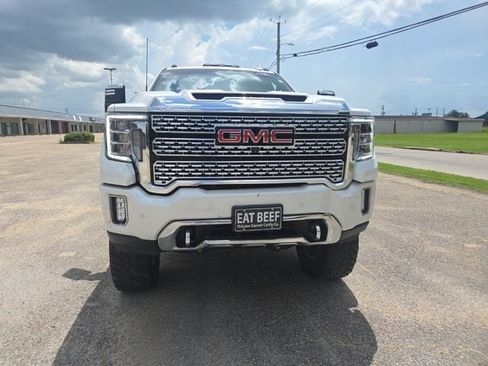 Used 2022 GMC Sierra 2500 Denali w/ Denali Ultimate Package AWD/4WD image 2